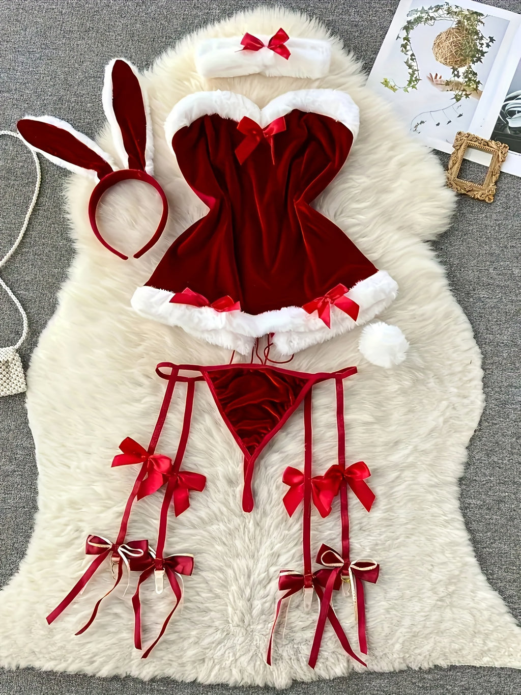 Women'S Sexy Naughty Santa Cosplay Costume - Red & White Christmas Lingerie Set with Raw Edges, Bow Details & Stretch Fabric - Complete Outfit with Dress, Thong, Headband & Collar - Comfortable & Durable for Themed Parties, R