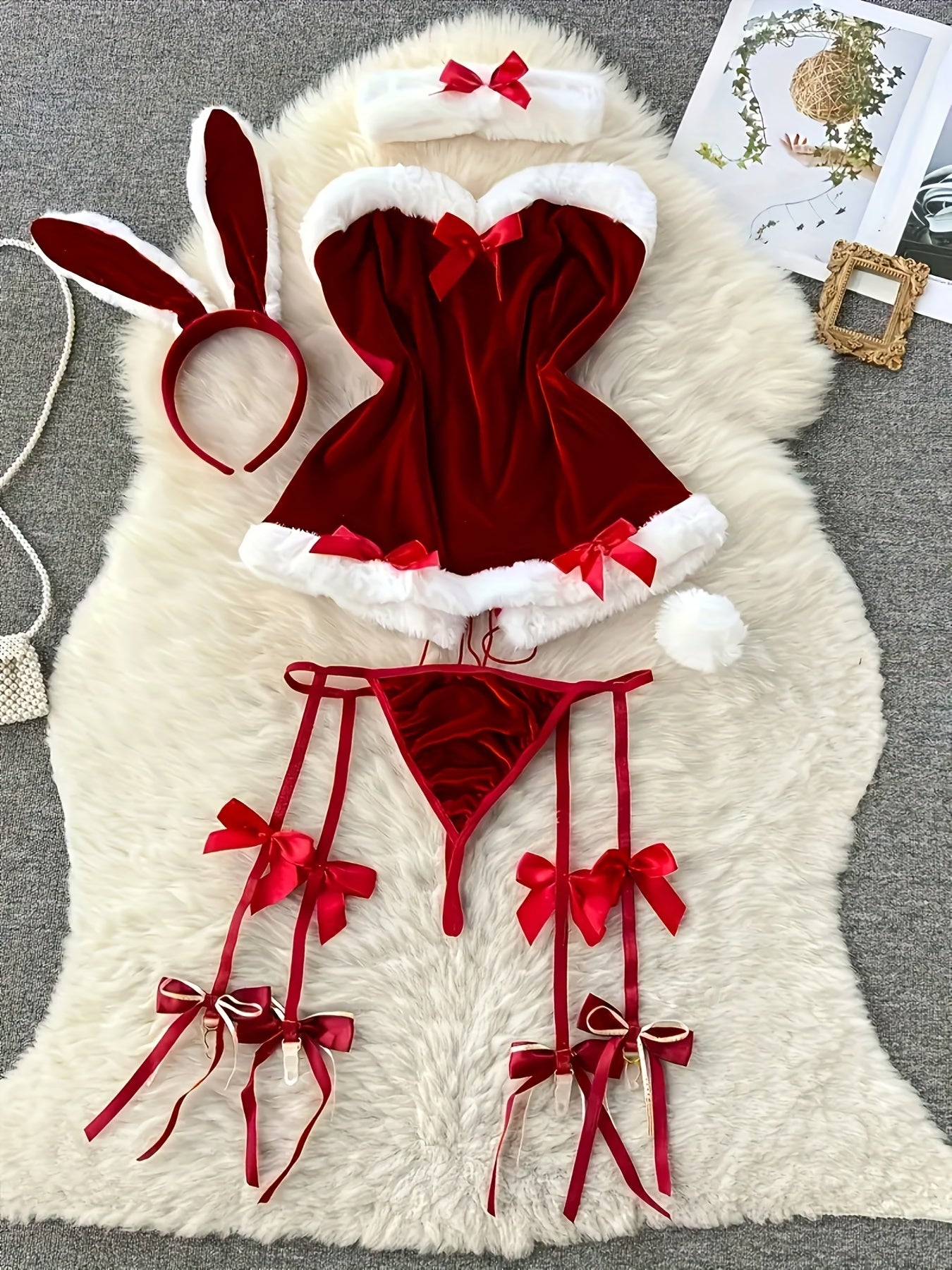 Women'S Sexy Naughty Santa Cosplay Costume - Red & White Christmas Lingerie Set with Raw Edges, Bow Details & Stretch Fabric - Complete Outfit with Dress, Thong, Headband & Collar - Comfortable & Durable for Themed Parties, R