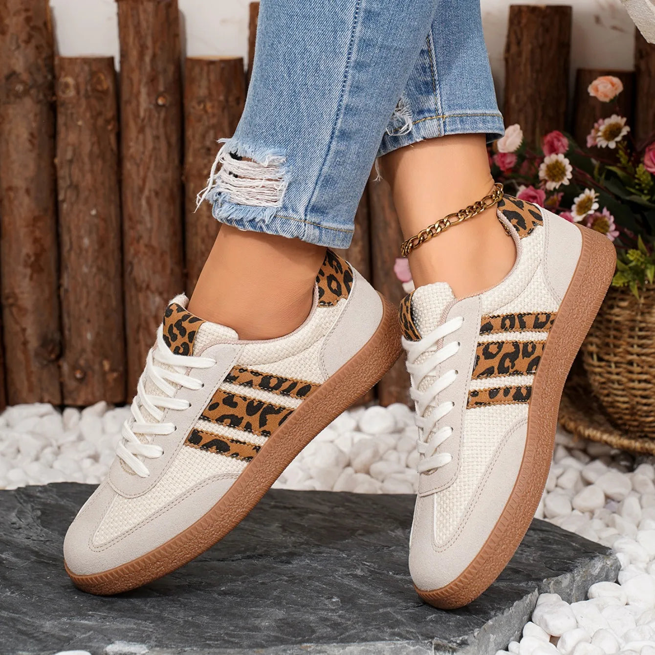 Women Sneakers 2025 New Fashion Luxury Designer Comfortable Shoes for Women Brand Classical Outdoor Sneakers Casual Women