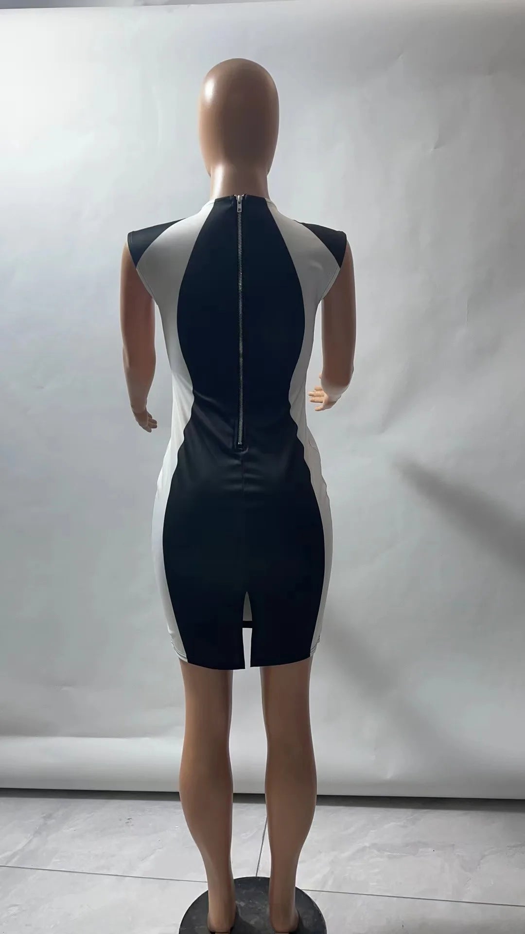 Elegant Women Party Club Dresses 2025 Summer Fashion Colorblock Round Neck  Bodycon Dress Sleeveless Casual Mini Black Dress