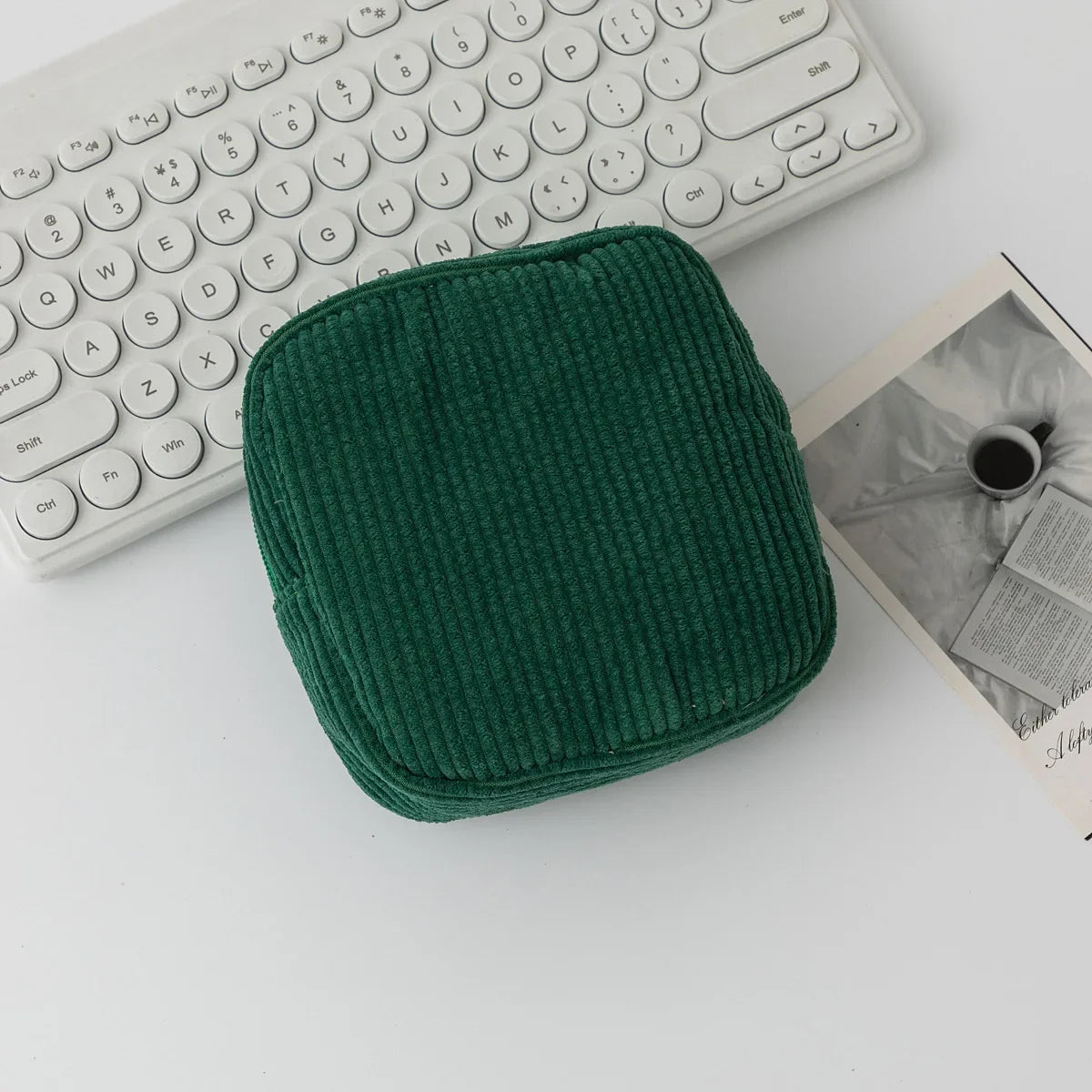 Fashion Makeup Lipstick Sanitary Napkins Case Mini Cosmetic Storage Pouch Women Corduroy Ins Travel Organizer Bags Small Pouch